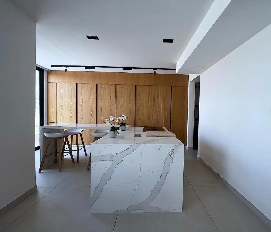Luxurious Villa 5Bhk With Pool Bbq And Full Time Housemaid Assistance - Live In Dubai