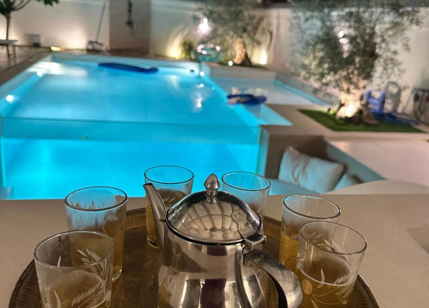 Luxurious Villa 5Bhk With Pool Bbq And Full Time Housemaid Assistance - Live In Dubai 0*,